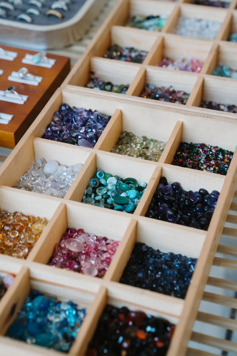 Handmade jewelry and studio scenes from Bali Turtle Jewelry Workshop in Kerobokan, photo 7 of 98