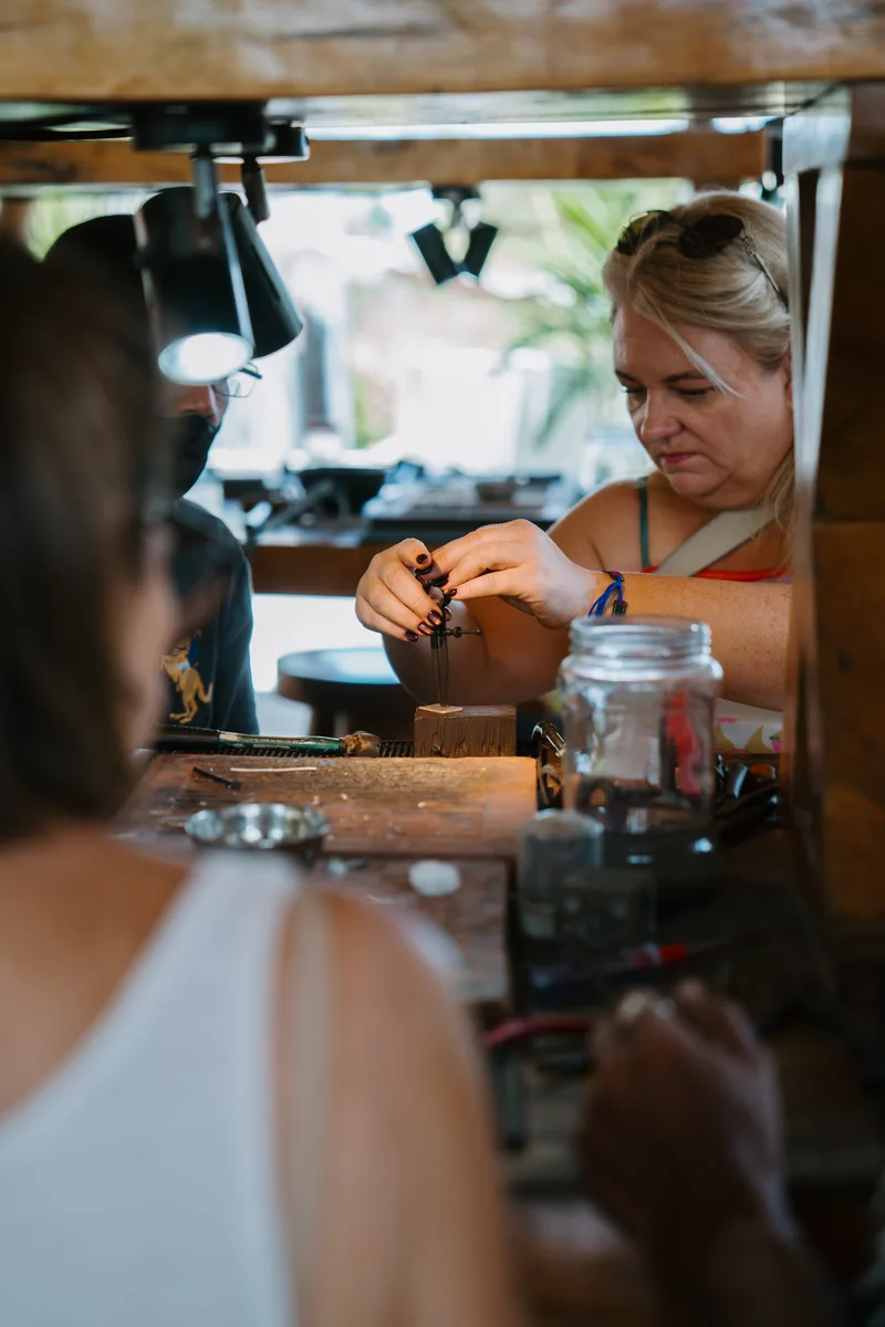 Handmade jewelry and studio scenes from Bali Turtle Jewelry Workshop in Kerobokan, photo 24 of 98