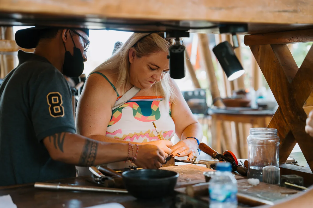 Handmade jewelry and studio scenes from Bali Turtle Jewelry Workshop in Kerobokan, photo 31 of 98
