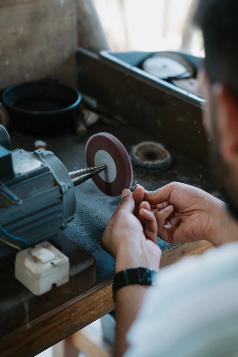 Handmade jewelry and studio scenes from Bali Turtle Jewelry Workshop in Kerobokan, photo 42 of 98