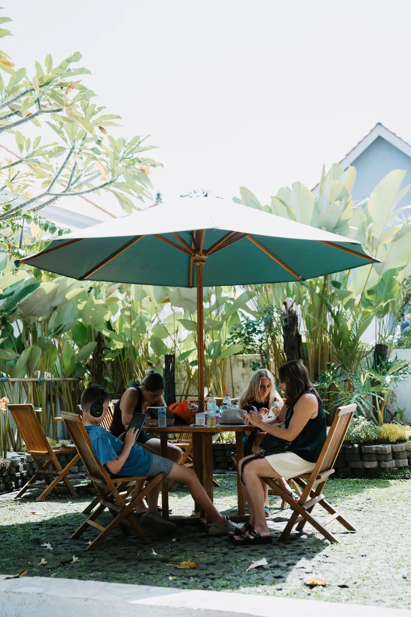Handmade jewelry and studio scenes from Bali Turtle Jewelry Workshop in Kerobokan, photo 47 of 98