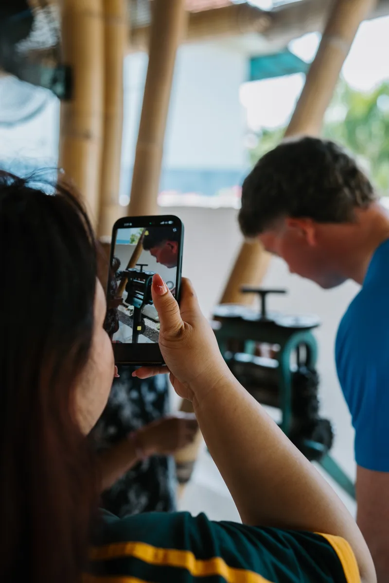 Handmade jewelry and studio scenes from Bali Turtle Jewelry Workshop in Kerobokan, photo 51 of 98