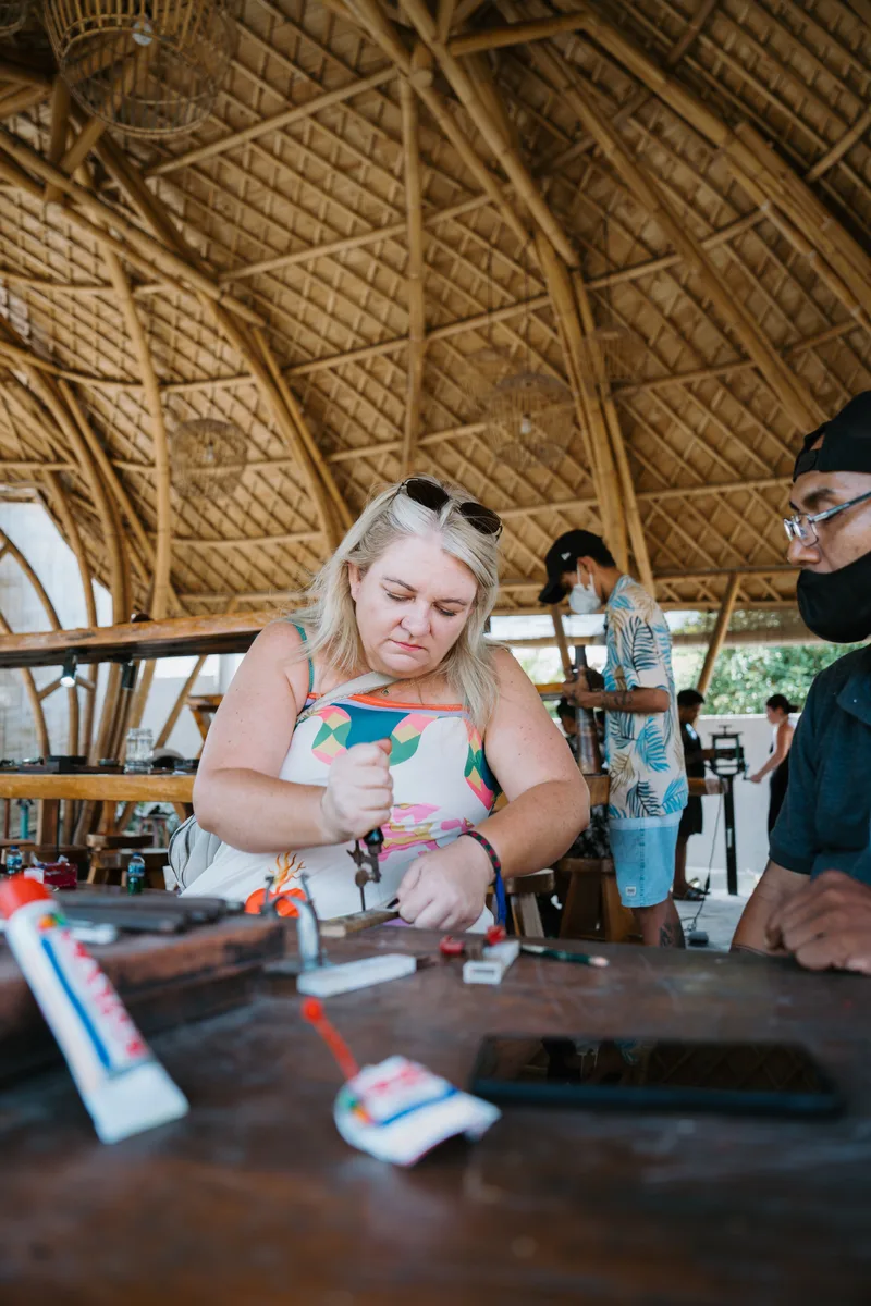 Handmade jewelry and studio scenes from Bali Turtle Jewelry Workshop in Kerobokan, photo 59 of 98