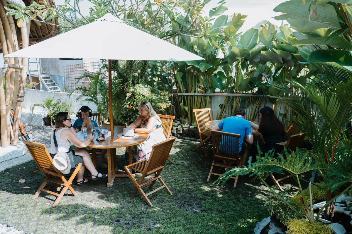 Handmade jewelry and studio scenes from Bali Turtle Jewelry Workshop in Kerobokan, photo 75 of 98